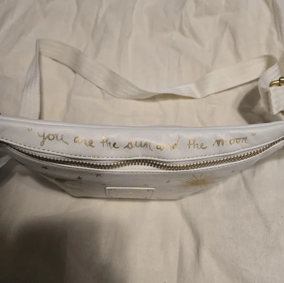 Have Some Fun Today Belt Bag Leather And Hand Painted - Picture 2 of 4